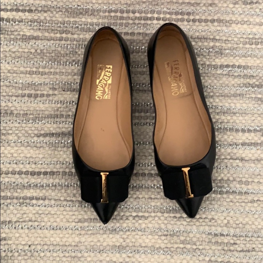 Salvatore Ferragamo Mimi Nero Flats